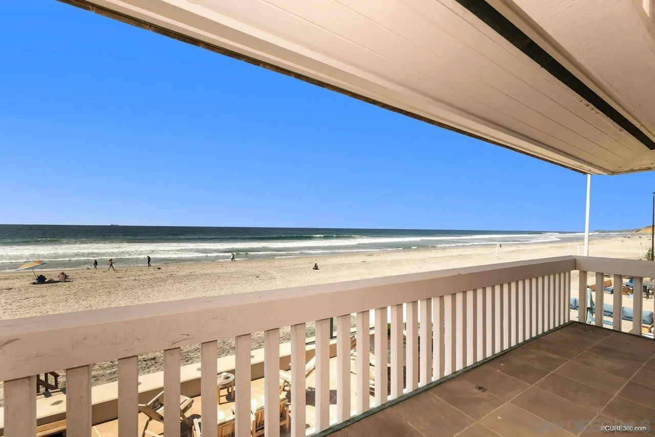 2008 Ocean Front Del Mar, CA 92014 - Photo 30 of 35 a view of a room with wooden floor