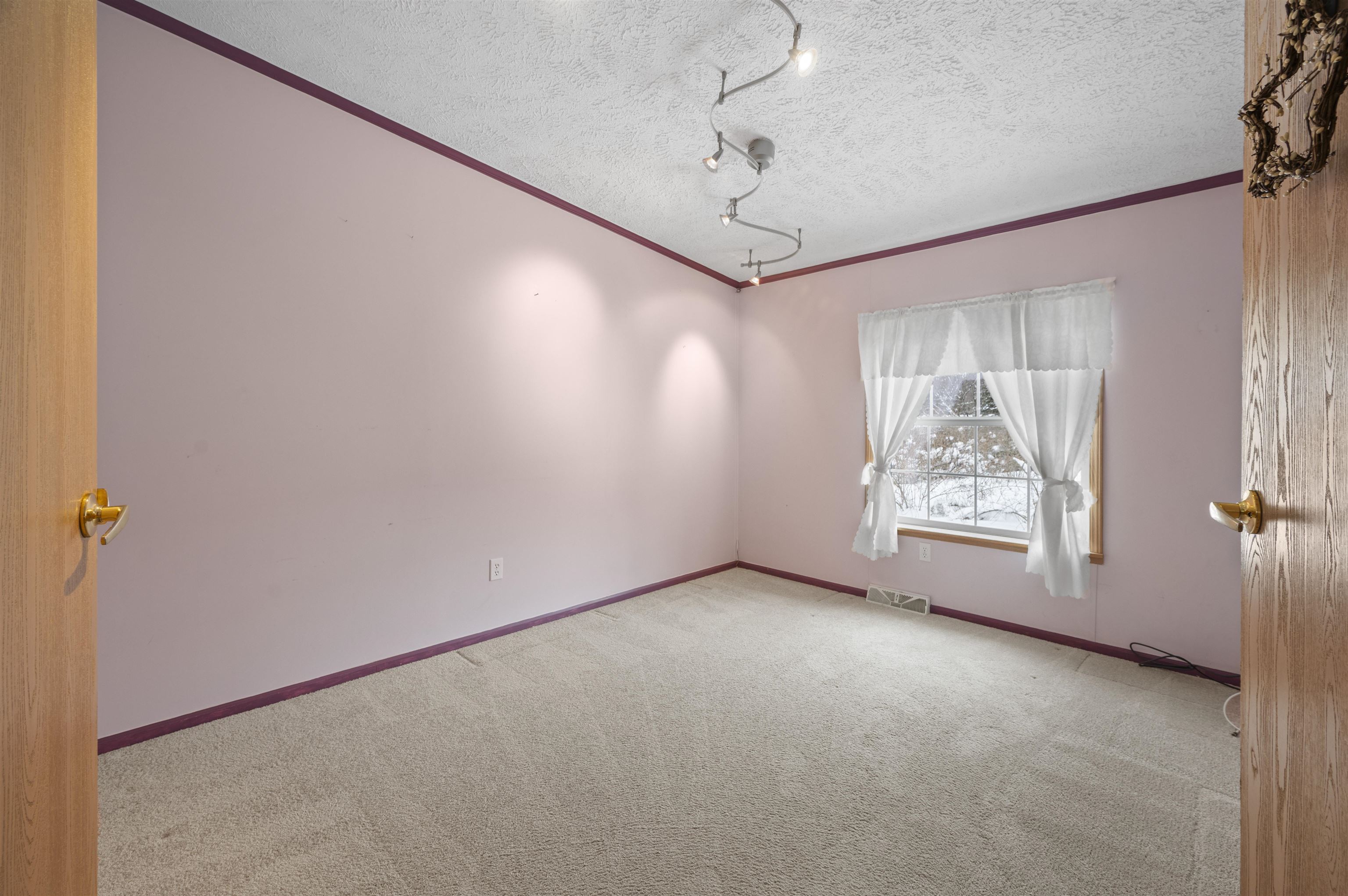 4 Limestone Way North Hampton, NH 03862 - Photo 15 of 34