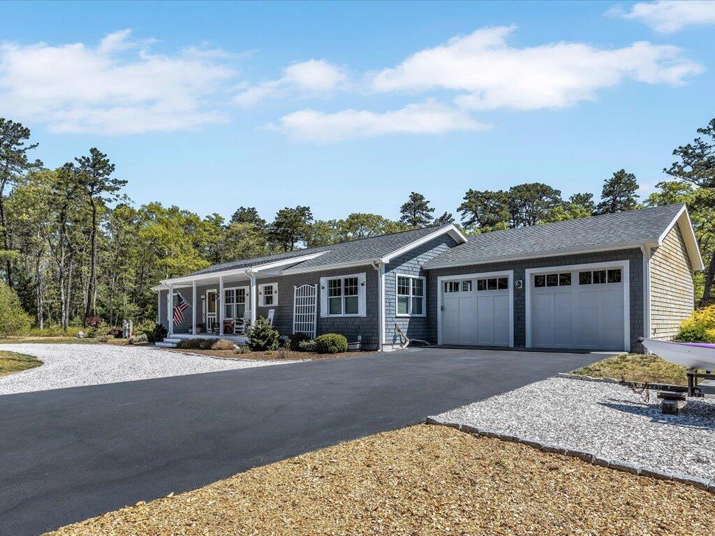 006-Y1A8209