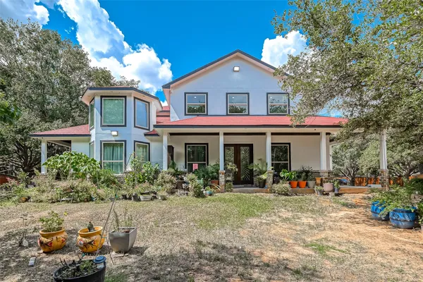 $800,000 | 6121 County Road 225, East Bernard, TX 77435