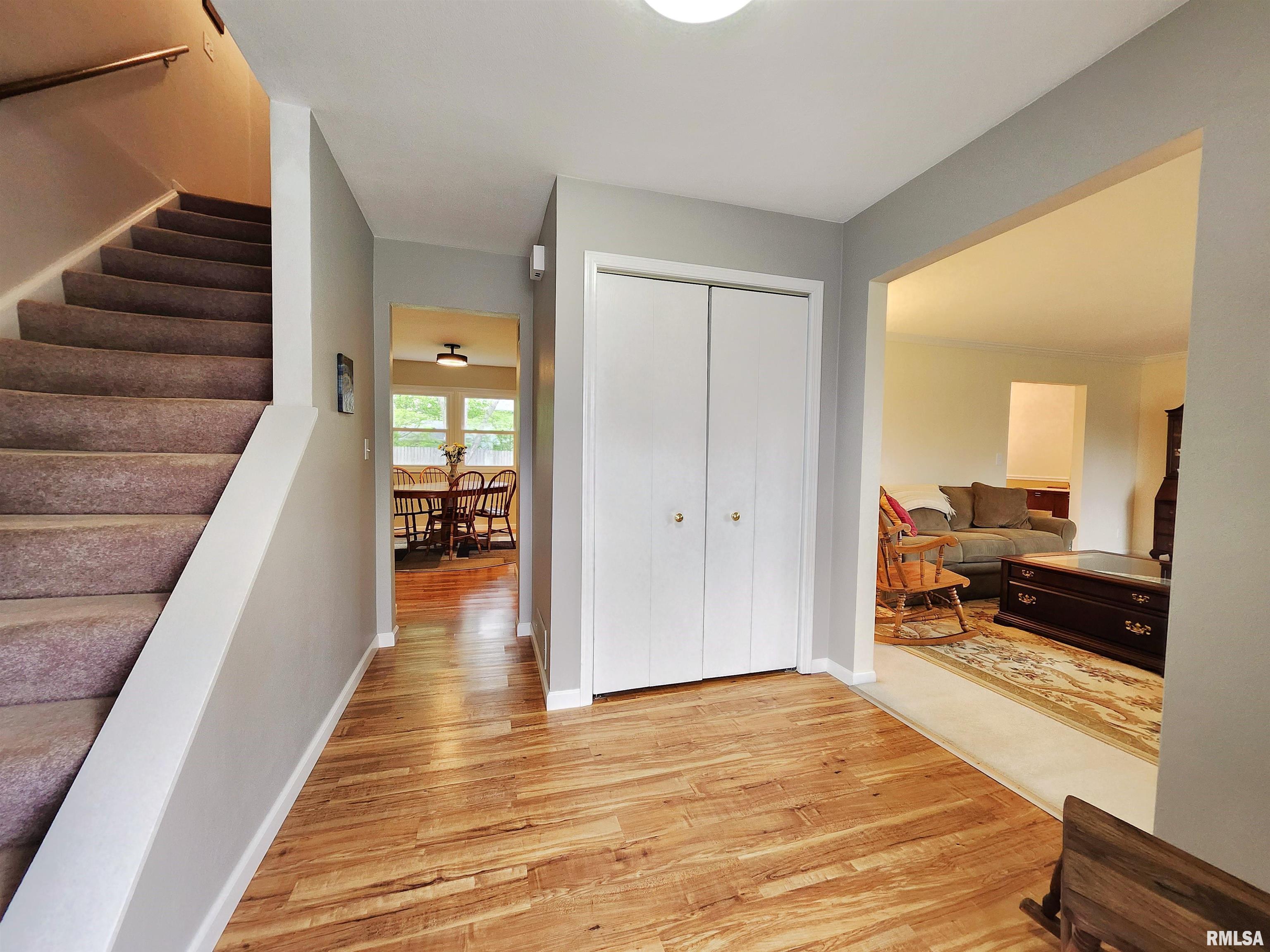1413 West Queens Court Road Peoria, IL 61614 - Photo 21 of 49 Gallery Image 21