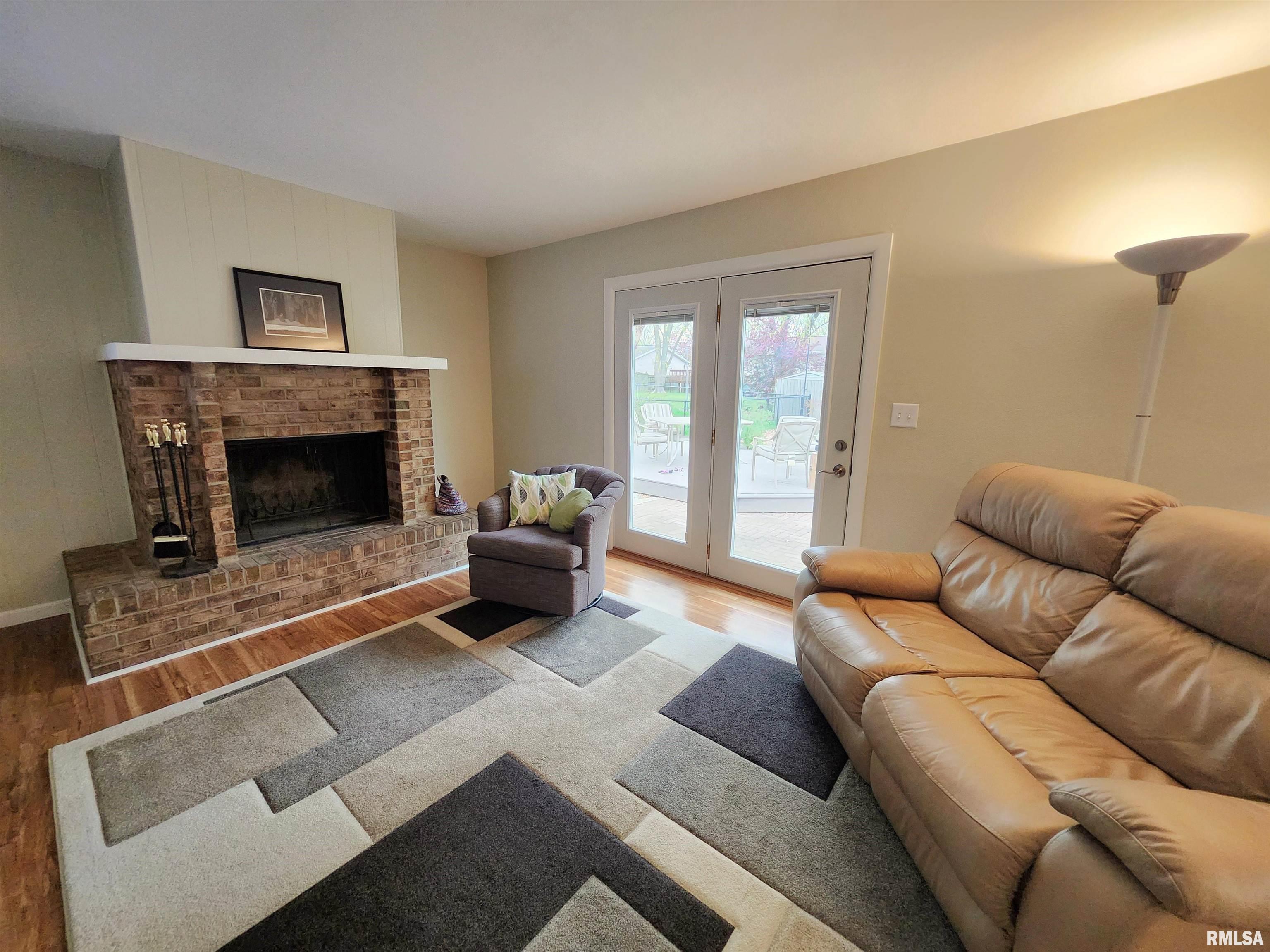1413 West Queens Court Road Peoria, IL 61614 - Photo 34 of 49 Gallery Image 34
