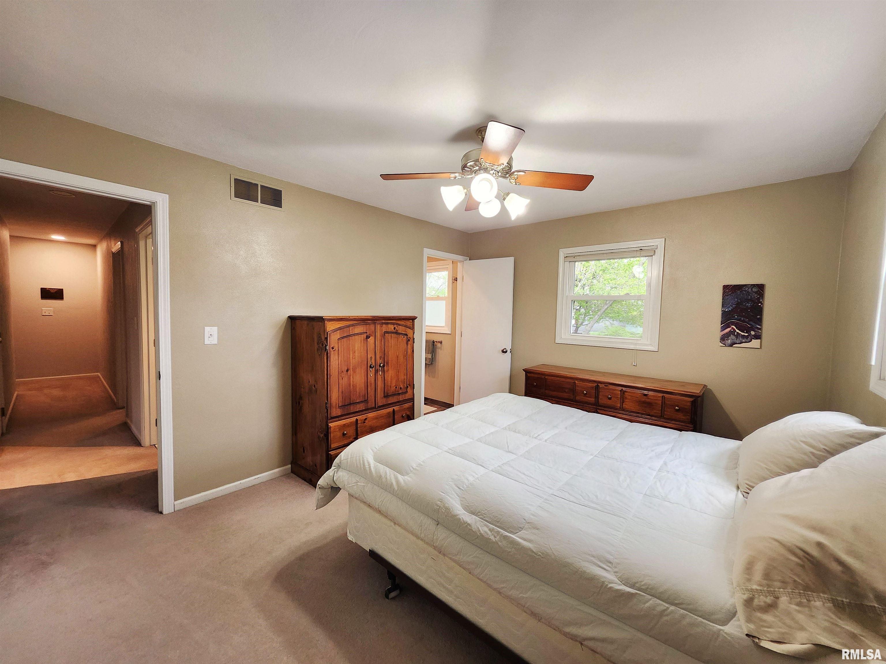 1413 West Queens Court Road Peoria, IL 61614 - Photo 45 of 49 Gallery Image 45