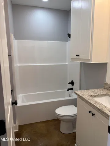 $197,900 | 225 Southeast 7th Avenue, Magee, MS 39111