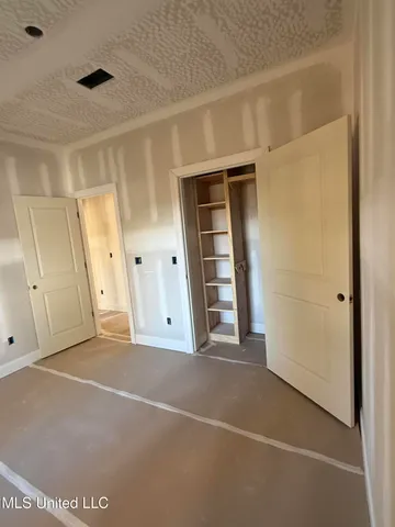 $197,900 | 225 Southeast 7th Avenue, Magee, MS 39111