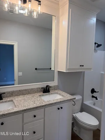 $197,900 | 225 Southeast 7th Avenue, Magee, MS 39111