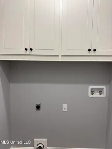 $197,900 | 225 Southeast 7th Avenue, Magee, MS 39111