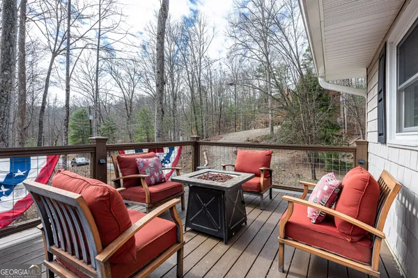 a view of a dinning tables and chairs in the patio