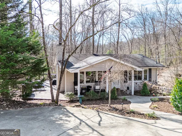 a view of outdoor space