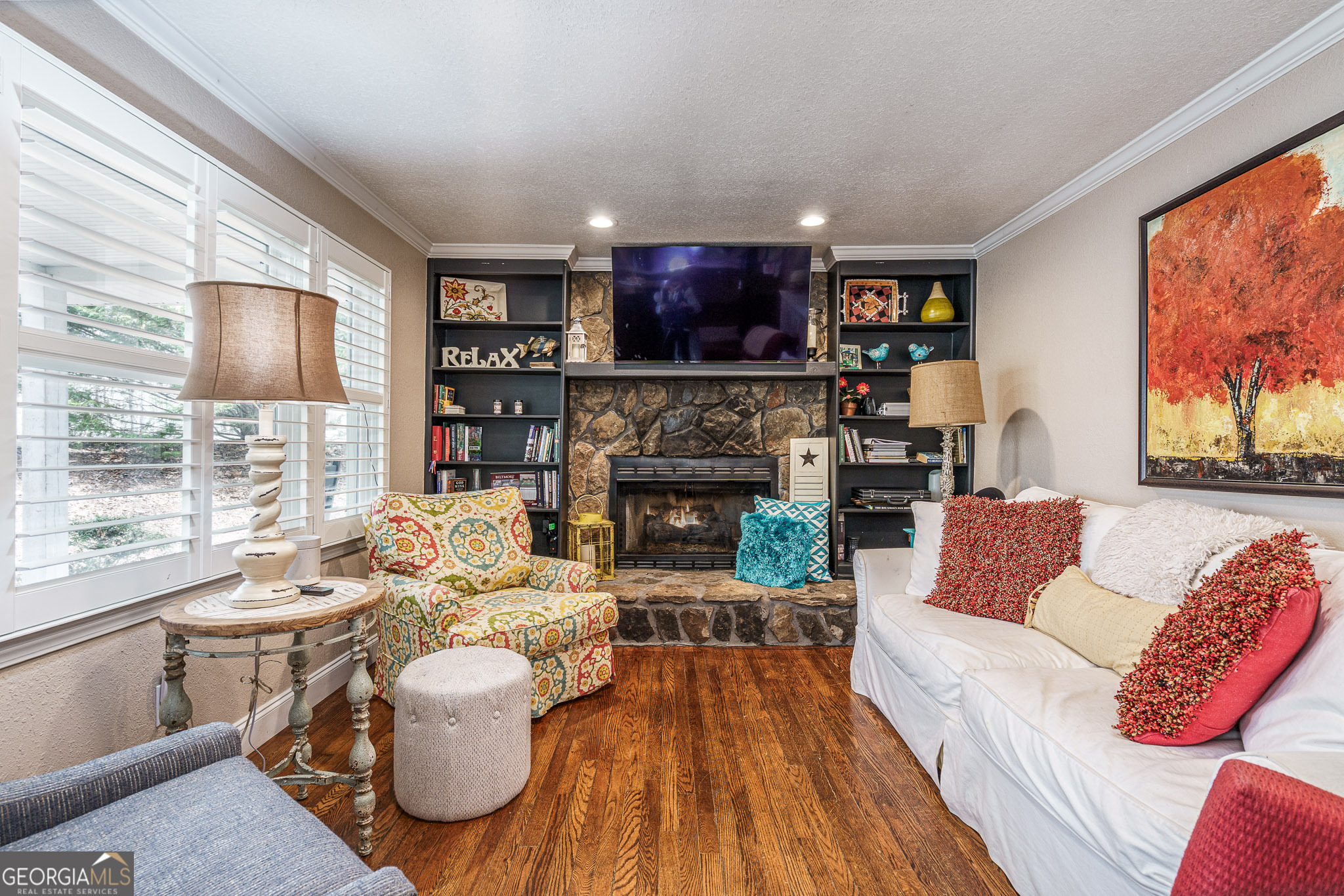 15 Lonesome Pine Road Murphy, NC 28906 - Photo 6 of 61 a living room with furniture and a fireplace