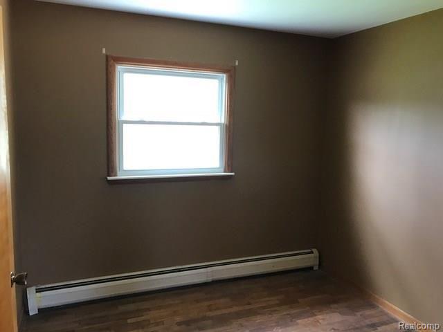 505 Barnes Lake Road Columbiaville, MI 48421 - Photo 18 of 35