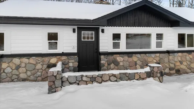 $239,900 | 38138 Hocking Road, Bigfork, MN 56628