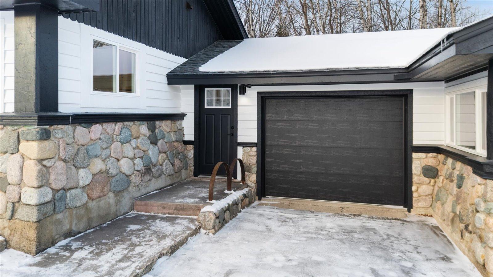 38138 Hocking Road Bigfork, MN 56628 - Photo 3 of 40