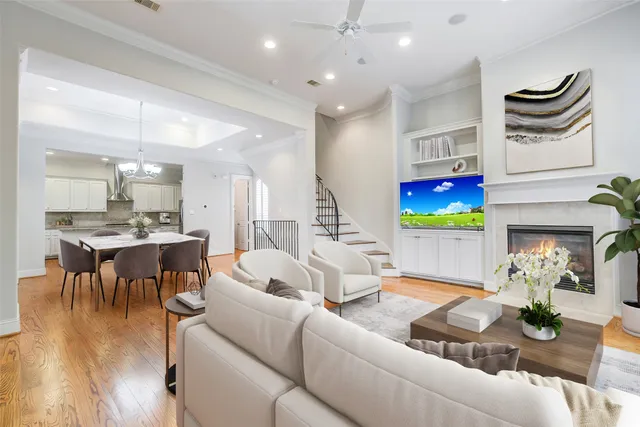 $3,600 | 2301 Park Street, Unit F, Houston, TX 77006