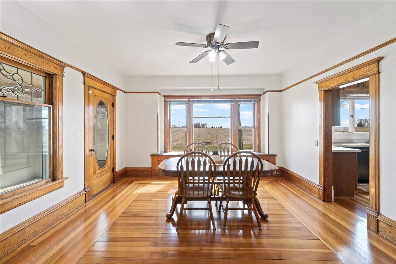 4581 Johnson Cedar Road Southeast West Liberty, IA 52776 - Photo 7 of 48 Gallery Image 7