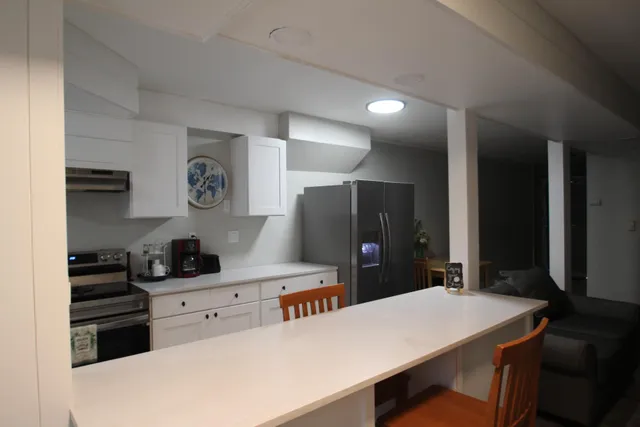 $1,350 | 401 West Main Street, Unit 102, Anoka, MN 55303