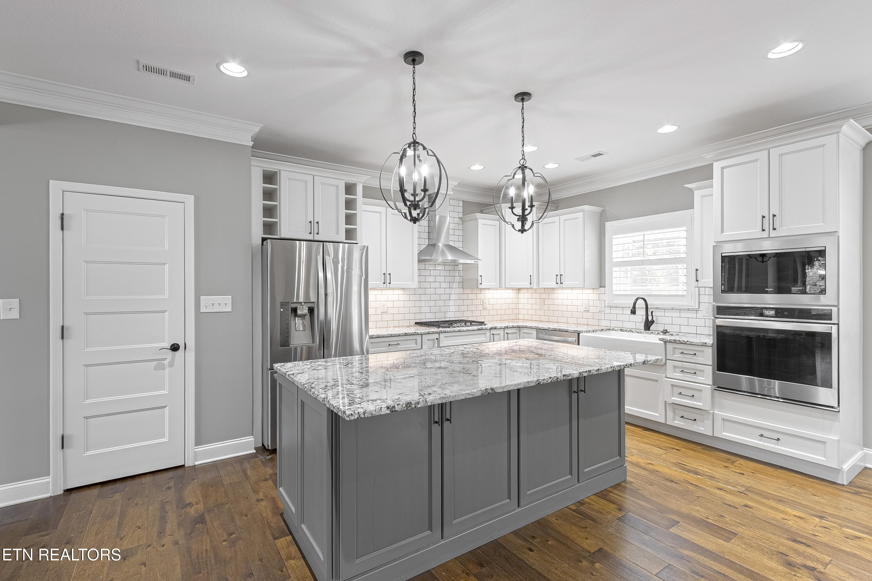 2016 Highlands Ridge Lane Knoxville, TN 37932 - Photo 13 of 40 Kitchen