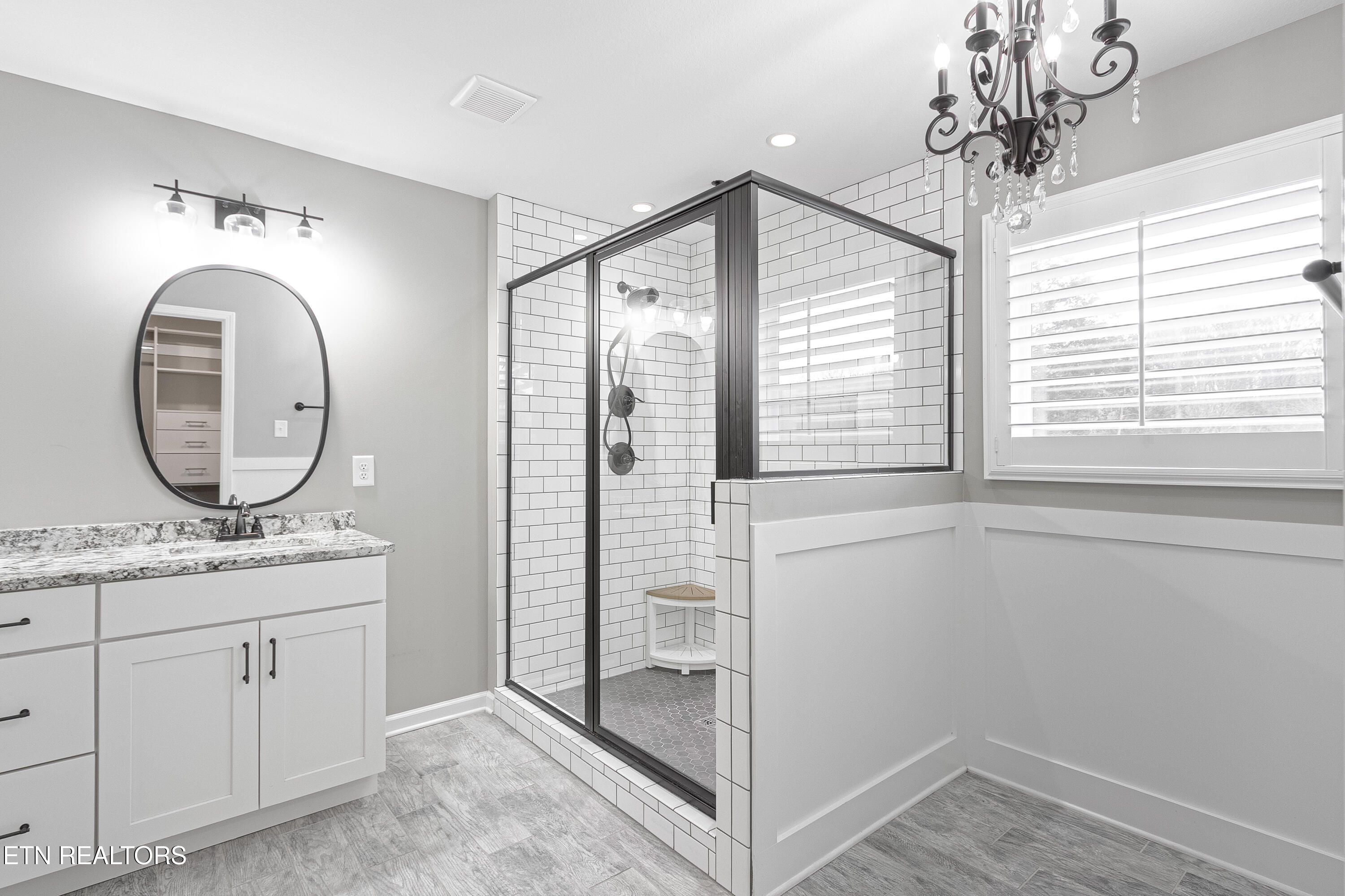 2016 Highlands Ridge Lane Knoxville, TN 37932 - Photo 27 of 40 Primary Bathroom