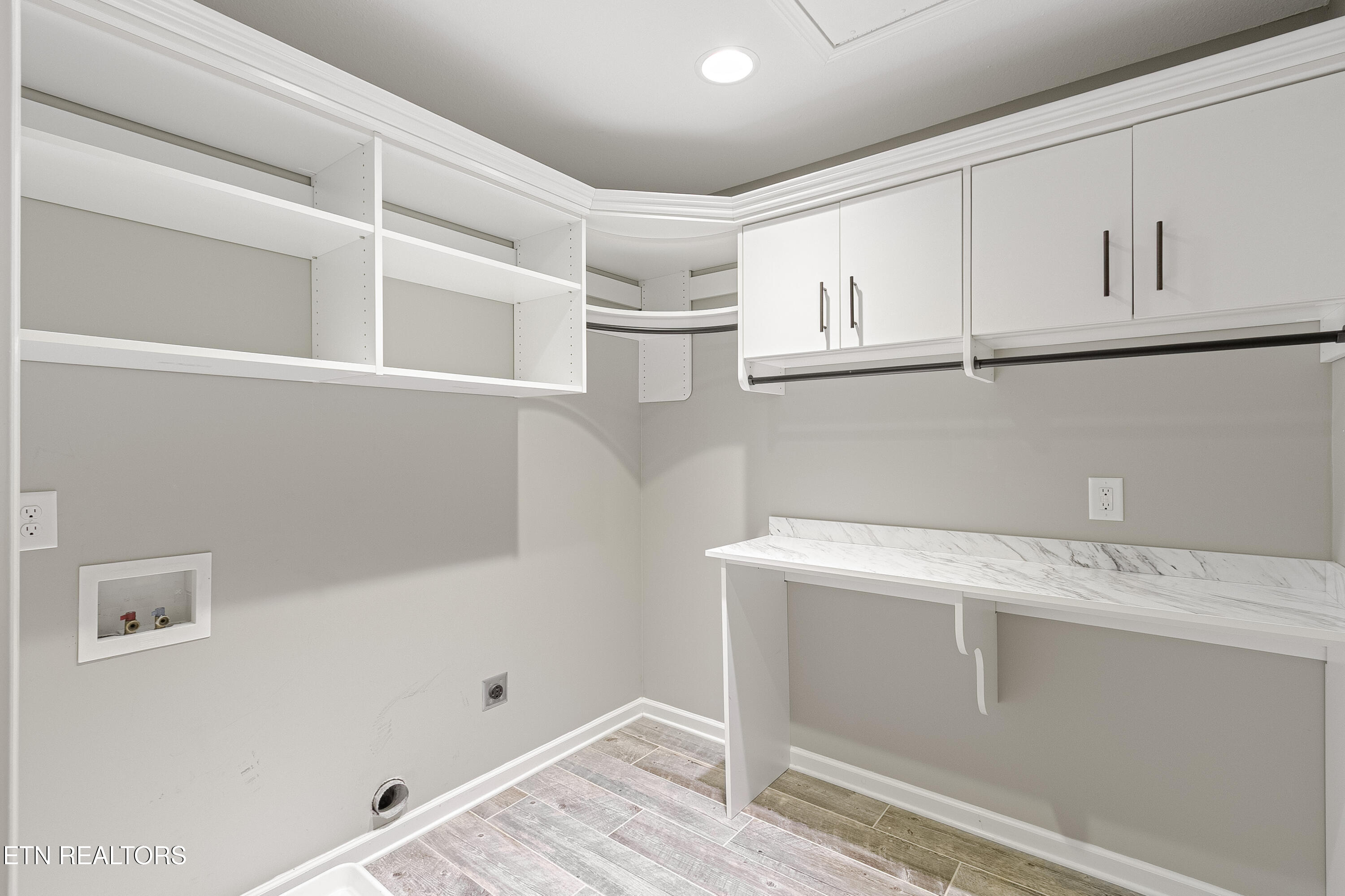 2016 Highlands Ridge Lane Knoxville, TN 37932 - Photo 30 of 40 Laundry