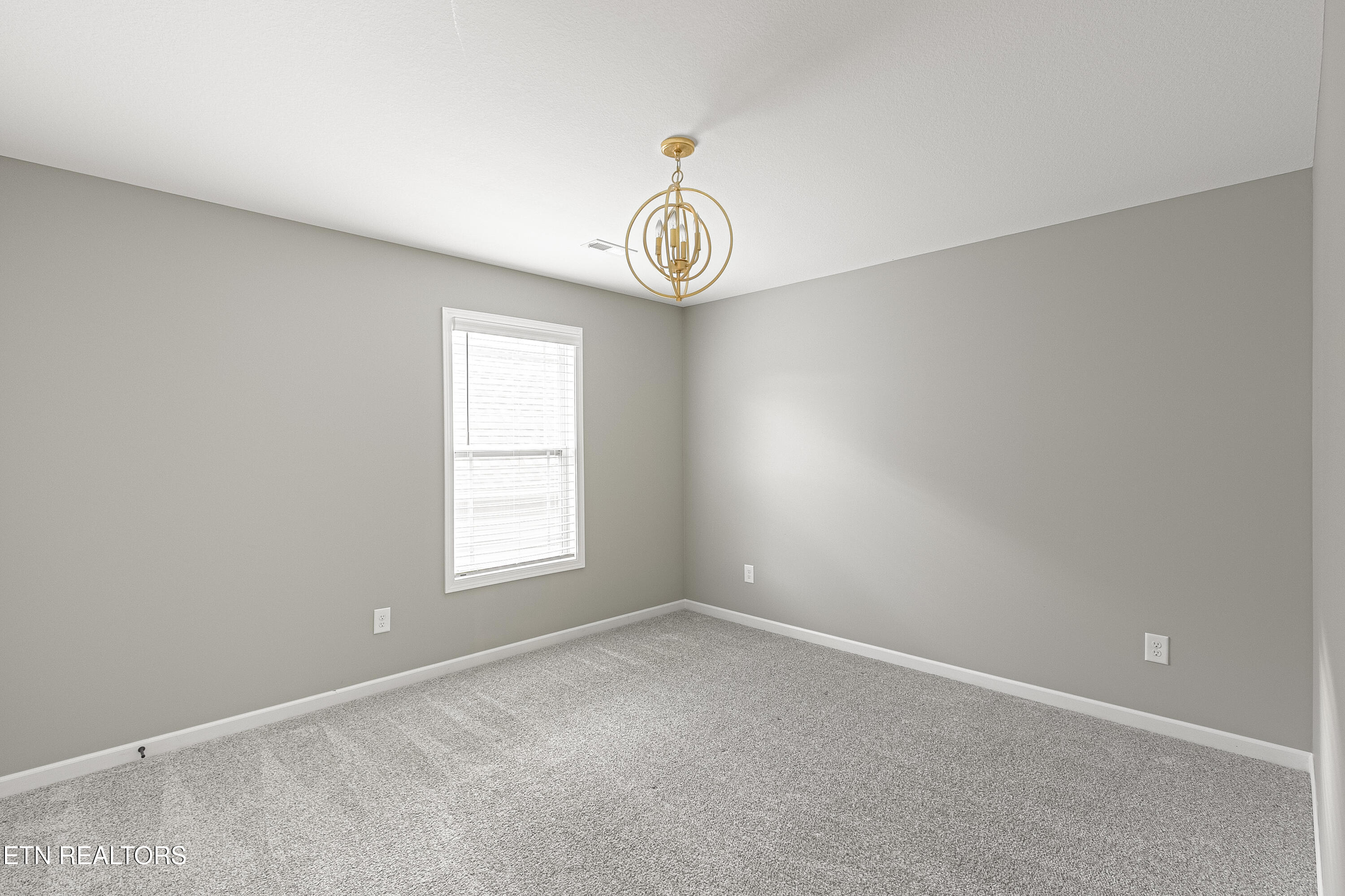 2016 Highlands Ridge Lane Knoxville, TN 37932 - Photo 37 of 40 Bedroom 5