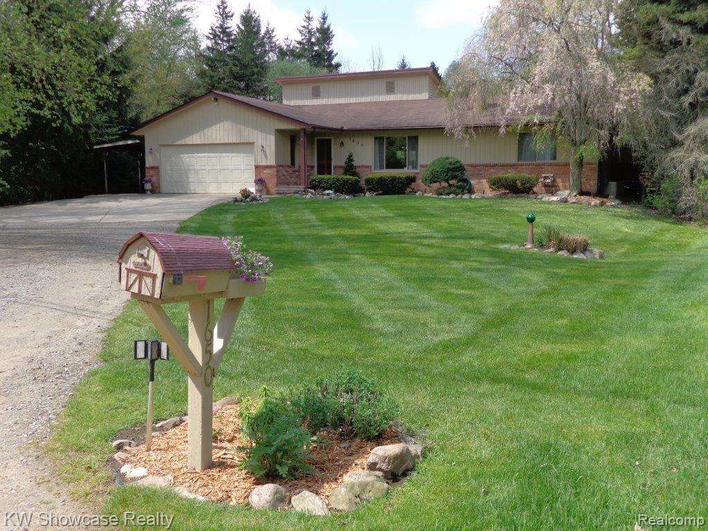 1650 Gravel Ridge Drive Rochester Hills, MI 48307 - Photo 3 of 93