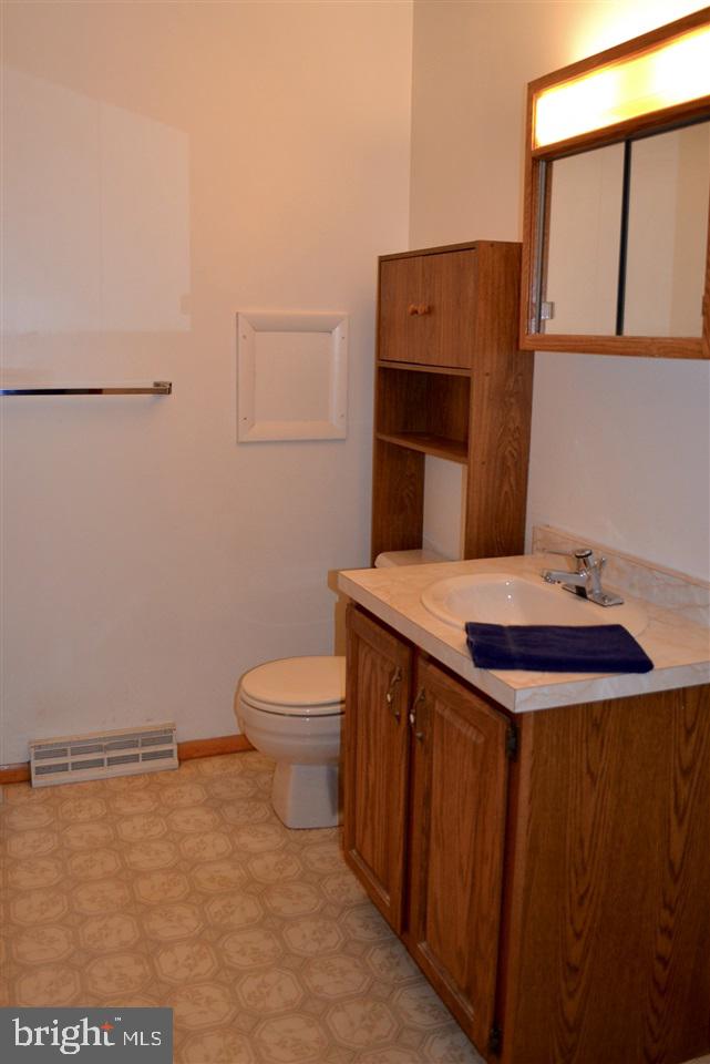 47 Cardinal Drive Hanover, PA 17331 - Photo 14 of 26 Gallery Image 14