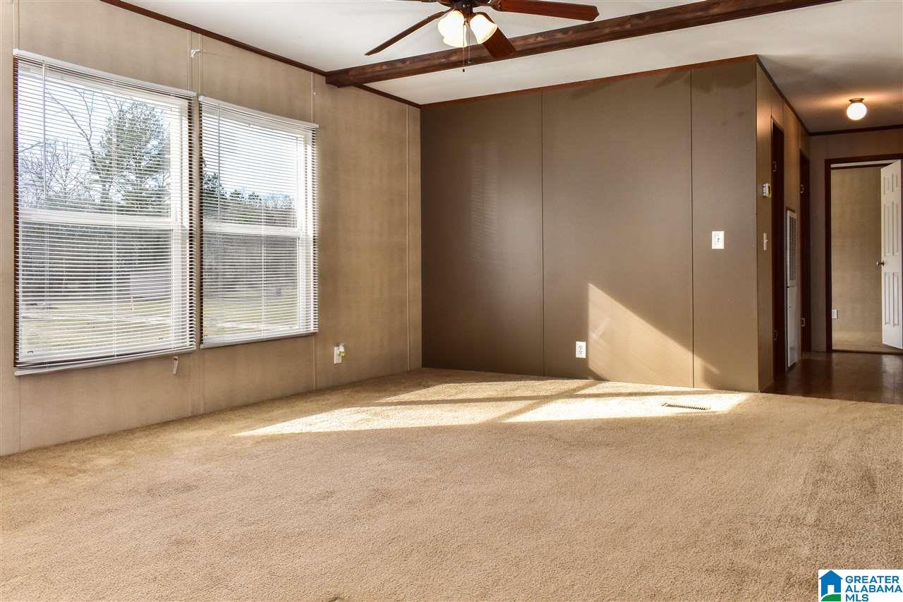 5255 Riddles Bend Road Rainbow City, AL 35906 - Photo 8 of 27