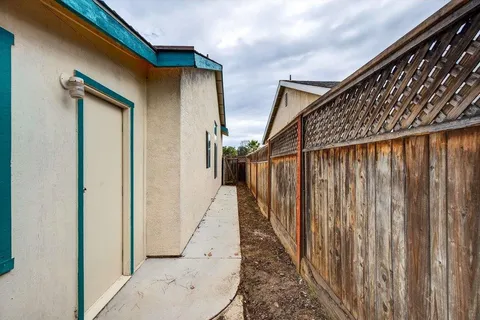 $730,000 | 2430 Valley View Road, Hollister, CA 95023