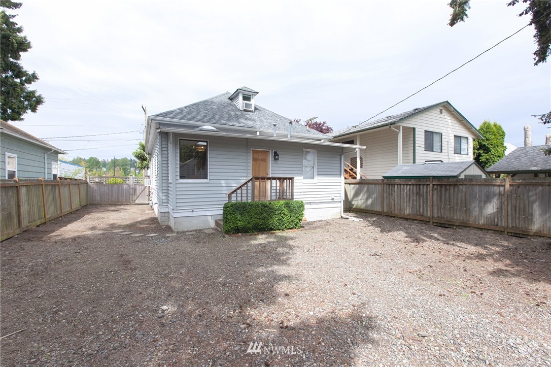 326 Burnett Avenue North Renton, WA 98057 - Photo 23 of 23
