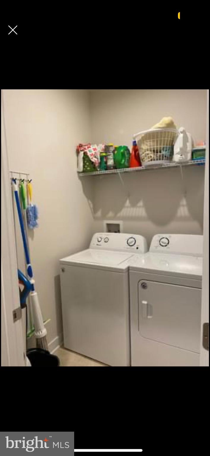 14432 Hunts Farm Road Brandywine, MD 20613 - Photo 17 of 37 Laundry room (upper level)