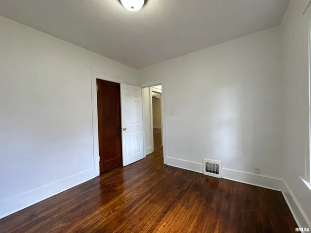 $65,000 | 2804 North Peoria Avenue, Peoria, IL 61603