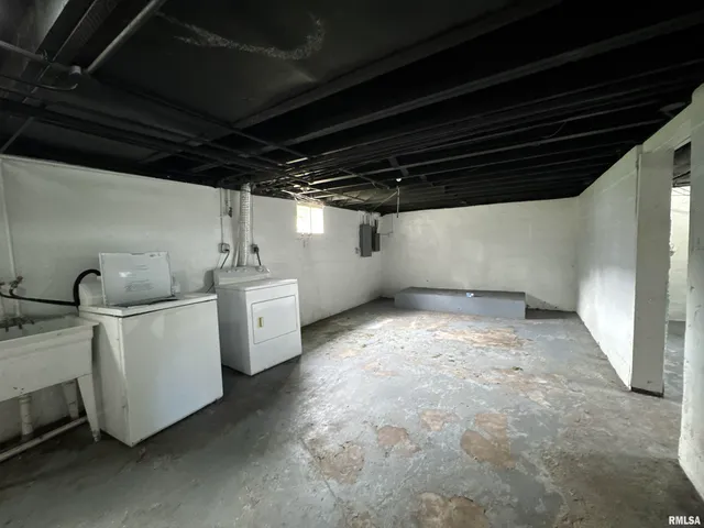 $65,000 | 2804 North Peoria Avenue, Peoria, IL 61603