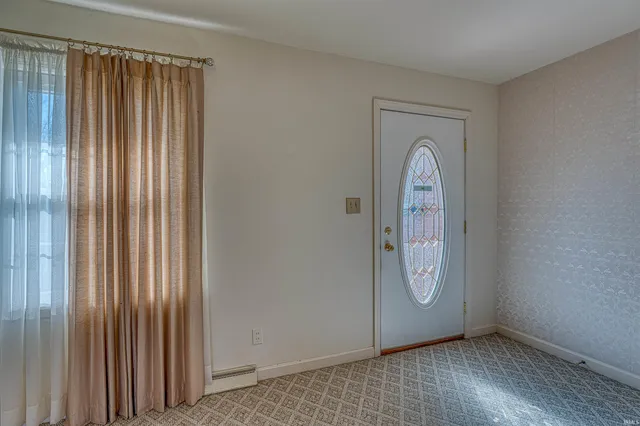 $159,900 | 821 East Lincoln Avenue, Mount Vernon, IN 47620