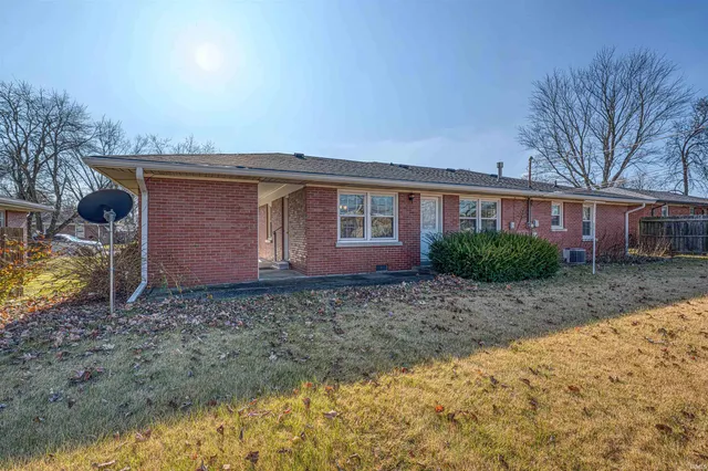 $159,900 | 821 East Lincoln Avenue, Mount Vernon, IN 47620