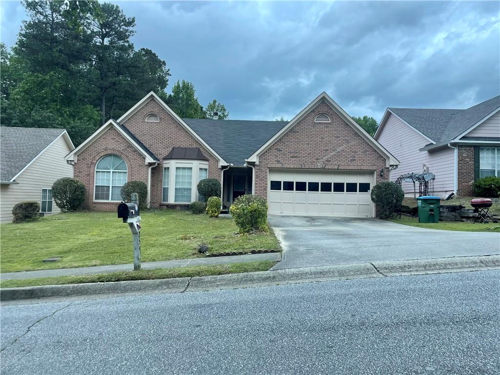 a view of house and outdoor space
