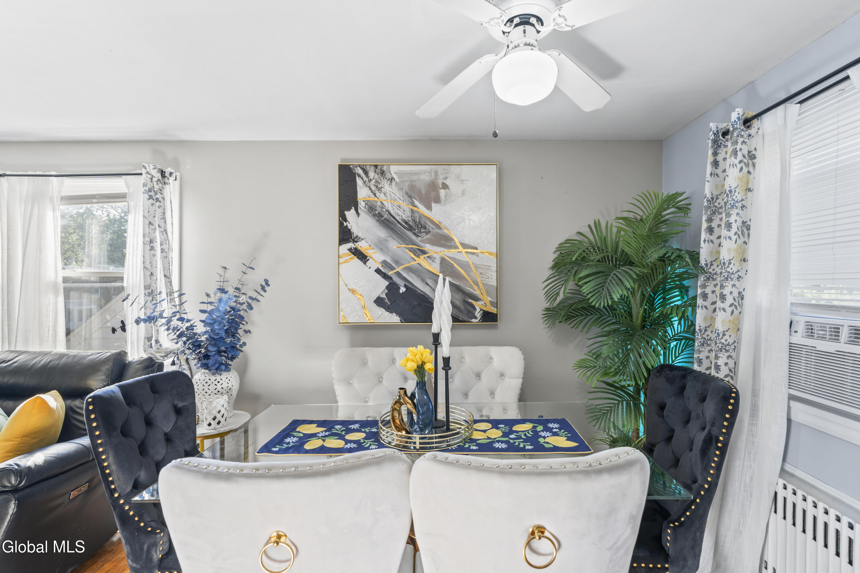 321 Hackett Boulevard, Unit 2 Albany, NY 12208 - Photo 9 of 26 DSC06516