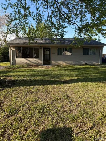 $77,000 | 8825 Bermuda Drive, Caseyville, IL 62232