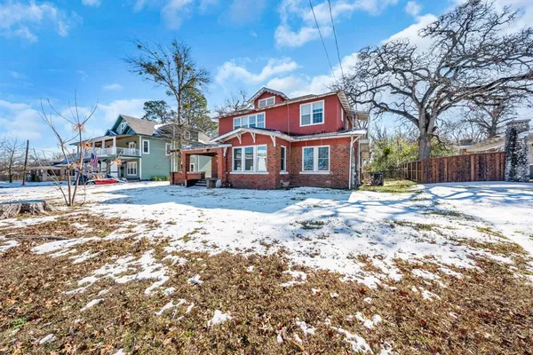 $210,000 | 712 Connally Street, Sulphur Springs, TX 75482