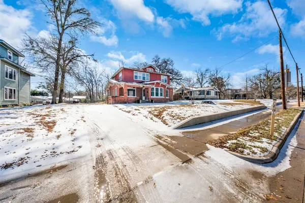 $210,000 | 712 Connally Street, Sulphur Springs, TX 75482