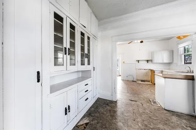 $215,000 | 712 Connally Street, Sulphur Springs, TX 75482