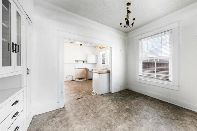 $215,000 | 712 Connally Street, Sulphur Springs, TX 75482