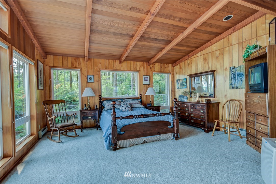 4932 Jones Road Oak Harbor, WA 98277 - Photo 16 of 25 Gallery Image 16