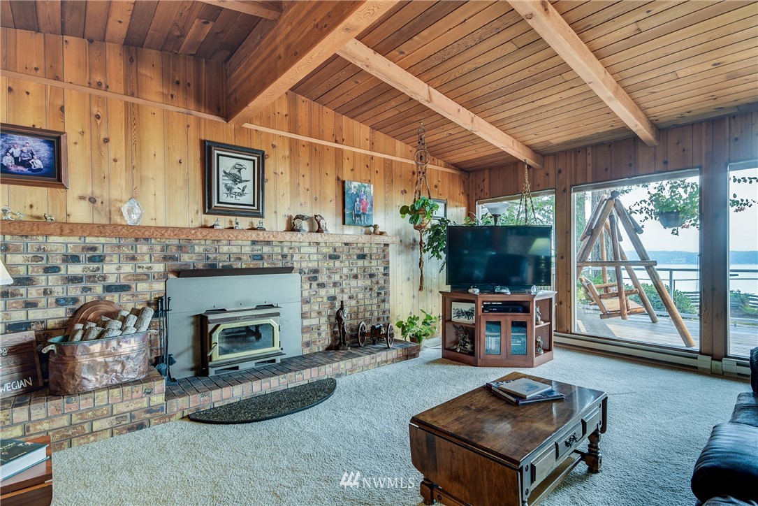 4932 Jones Road Oak Harbor, WA 98277 - Photo 7 of 25 Gallery Image 7