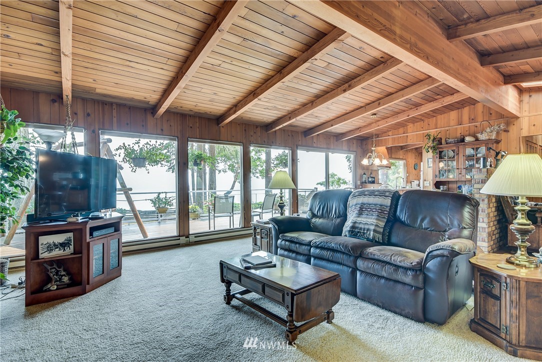4932 Jones Road Oak Harbor, WA 98277 - Photo 10 of 25 Gallery Image 10