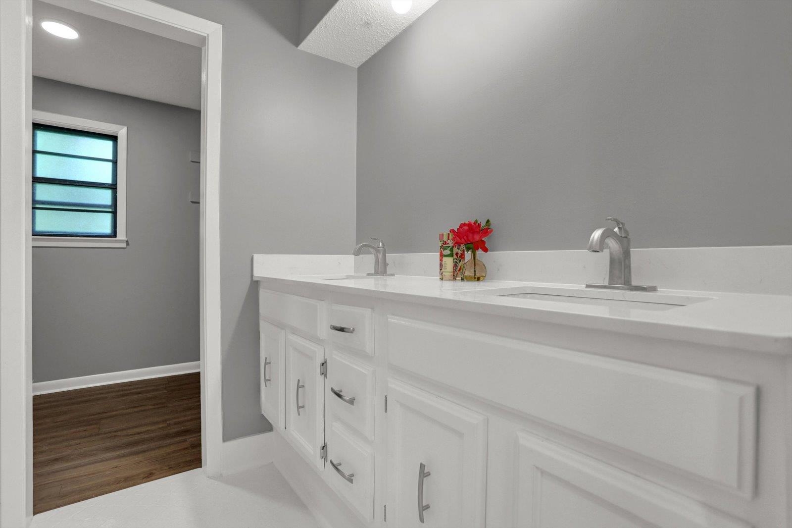 269 West Powell Road Collierville, TN 38017 - Photo 21 of 32 Gallery Image 21