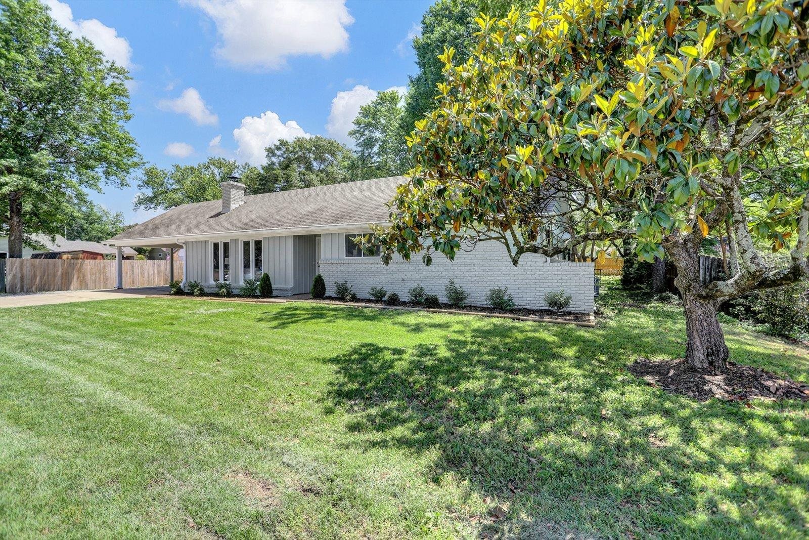 269 West Powell Road Collierville, TN 38017 - Photo 3 of 32 Gallery Image 3