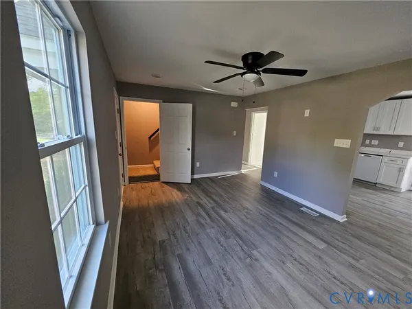 $320,000 | 47 Ridge Road, Blackstone, VA 23824
