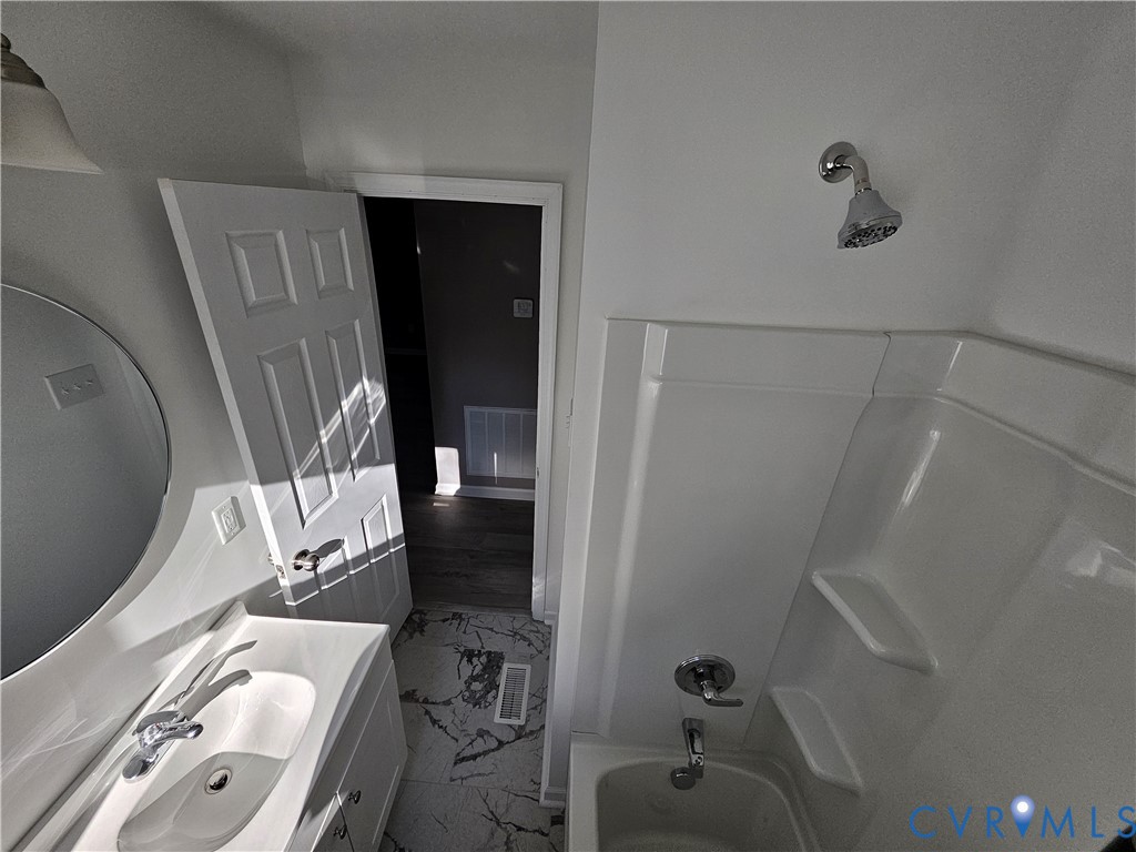 47 Ridge Road Blackstone, VA 23824 - Photo 6 of 23