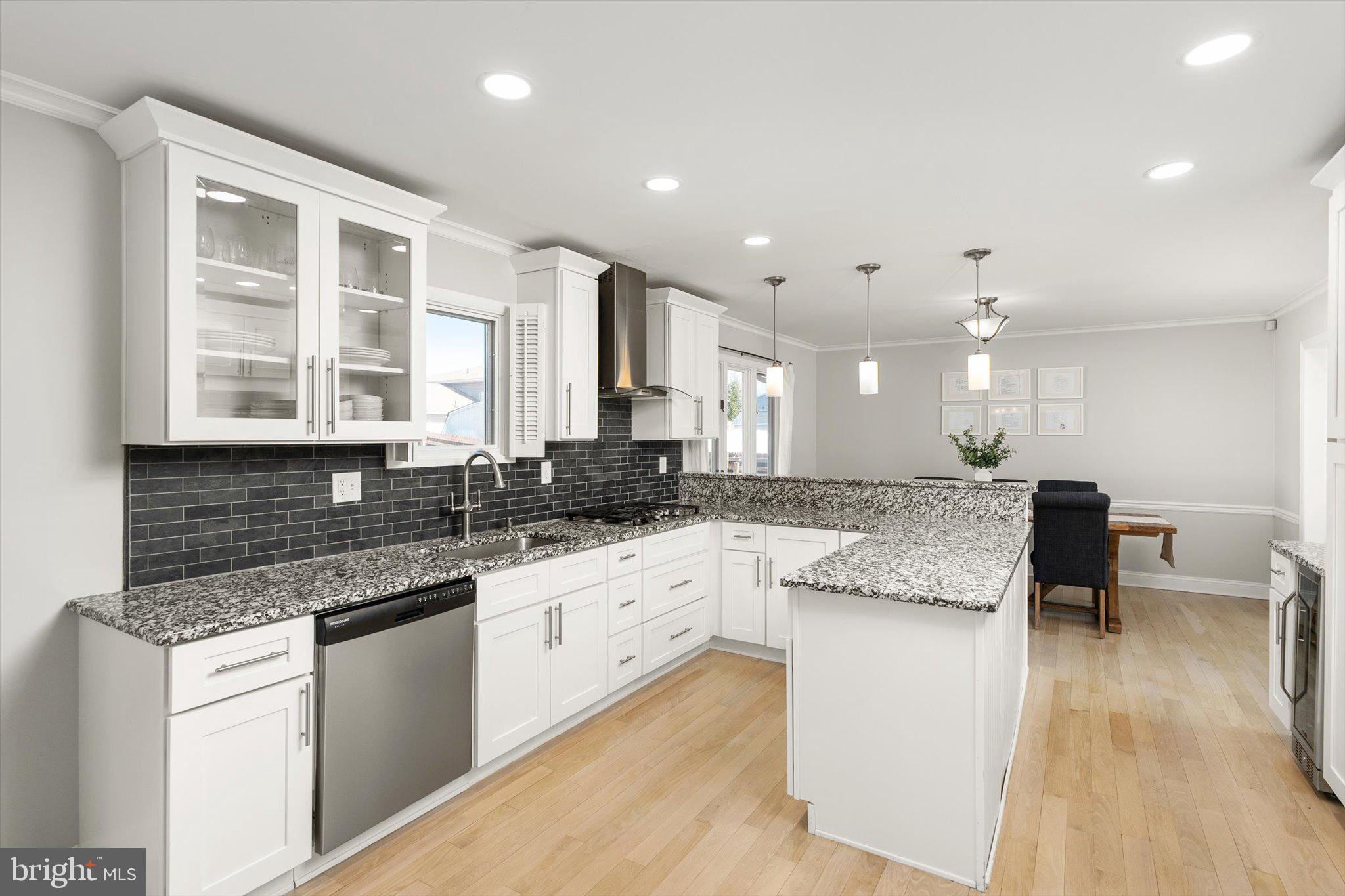 18 John Lenhardt Road Hamilton, NJ 08690 - Photo 2 of 36