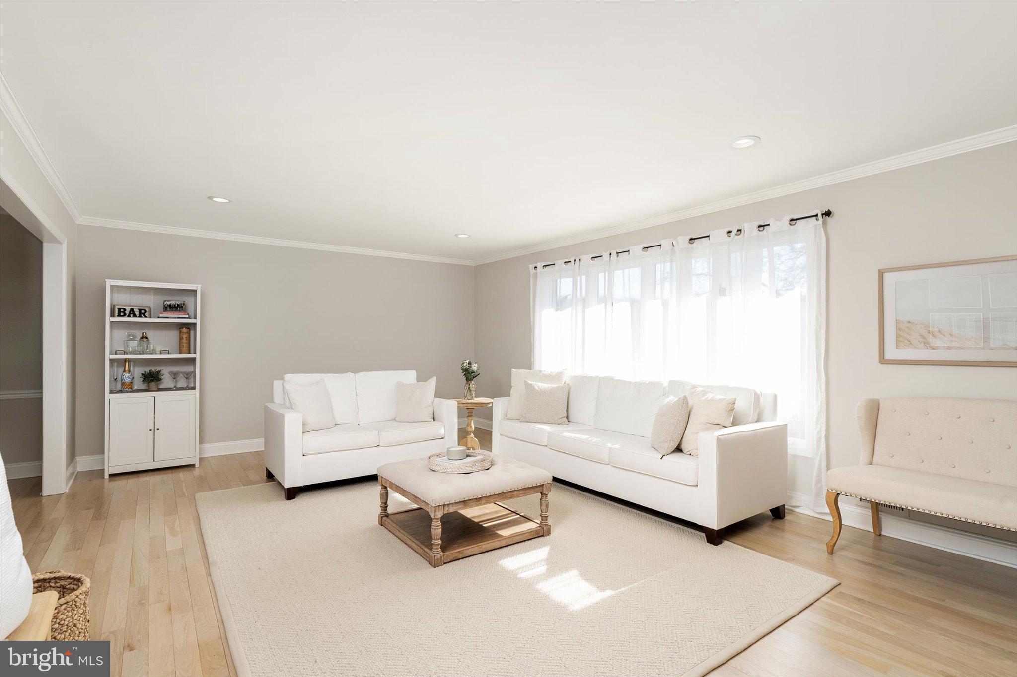 18 John Lenhardt Road Hamilton, NJ 08690 - Photo 7 of 36 Formal Living Room
